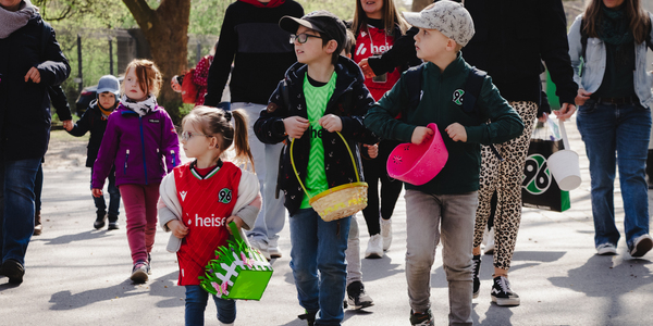 Cover Stadion-Kennenlerntour 1 mit Ostereiersuche 