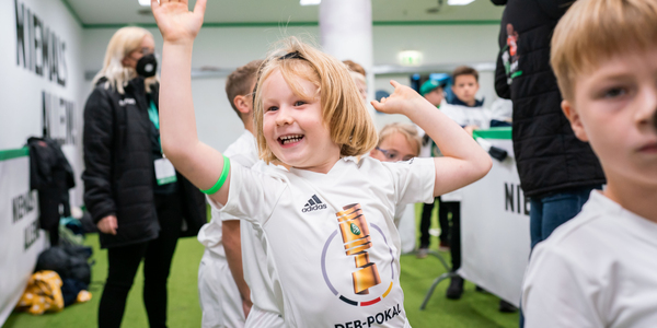 Cover Einlaufkinder für das Pokal-Spiel gegen Kaiserslautern gesucht!